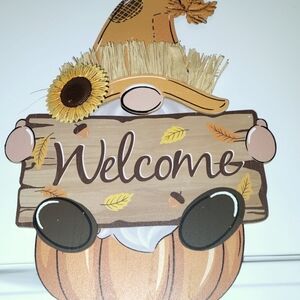 Gnome door hanger